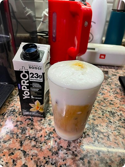 Coffee Shake com YoPRO Baunilha